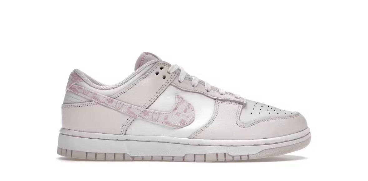 Dunk Low Essential