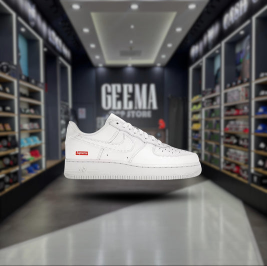NIKE AIR FORCE 1 X SUPREME